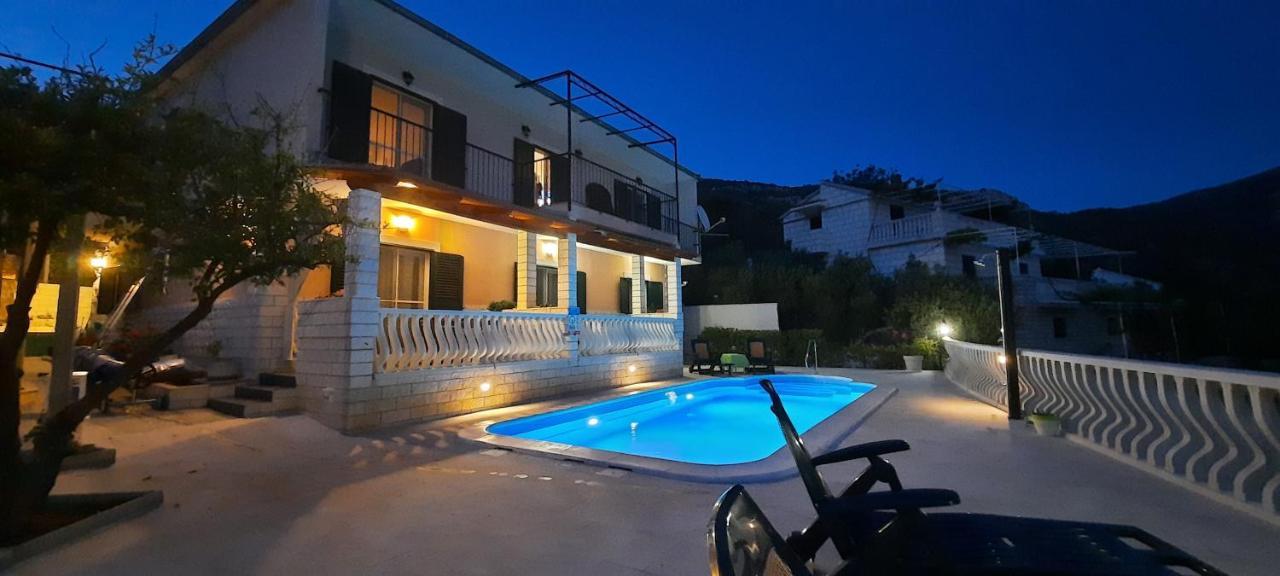 Apartments Suho Komiža מראה חיצוני תמונה